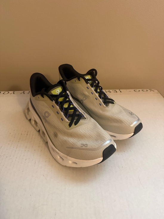 On Running Shoes - On Running Cloudspark Athletic Sneakers